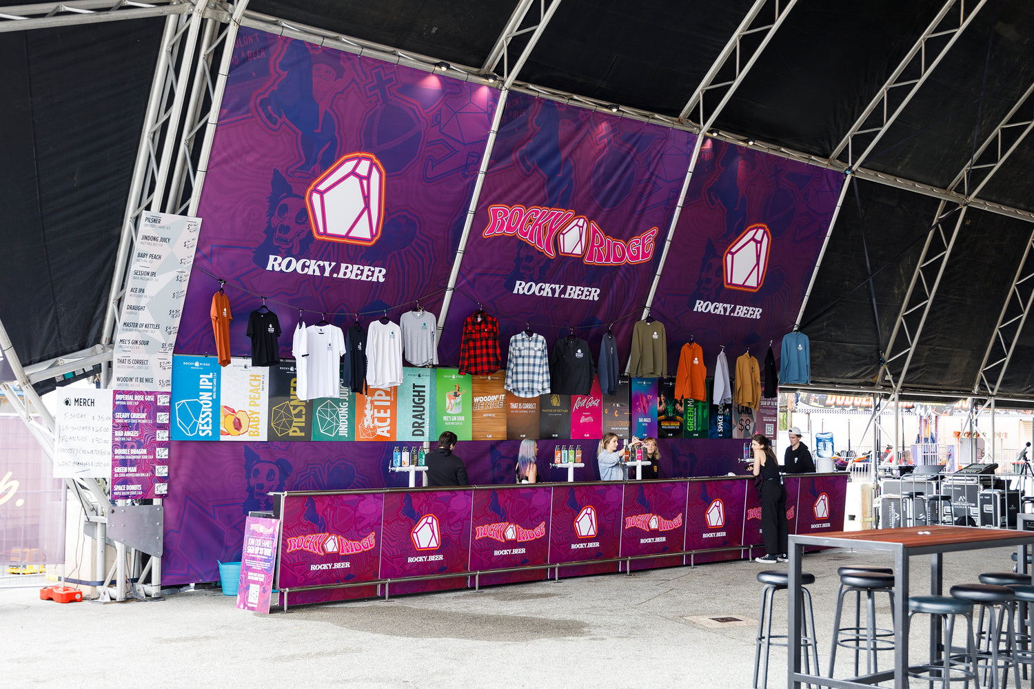 Eventright portable bar customisation: Rocky Beer popup bar at Froth Town Perth